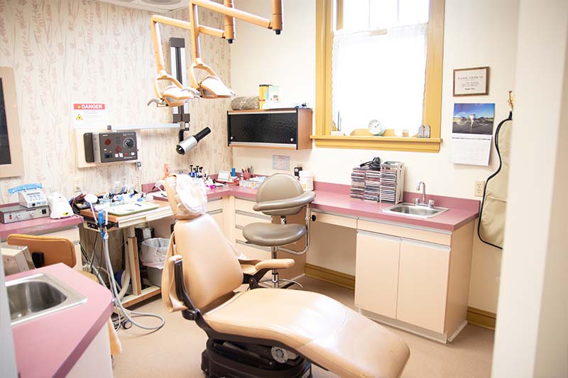 Interior of dental exam room at Robert H. Fredrickson DDS